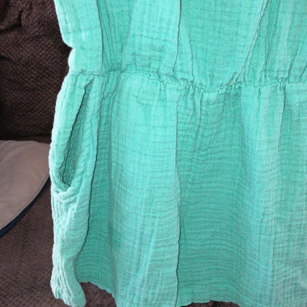 🔹4 for $30 Gap Kids Crinkle Gauze Romper, XL